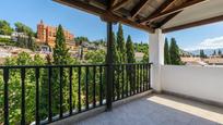 Jardí de Pis en venda en  Granada Capital amb Aire condicionat, Calefacció i Terrassa