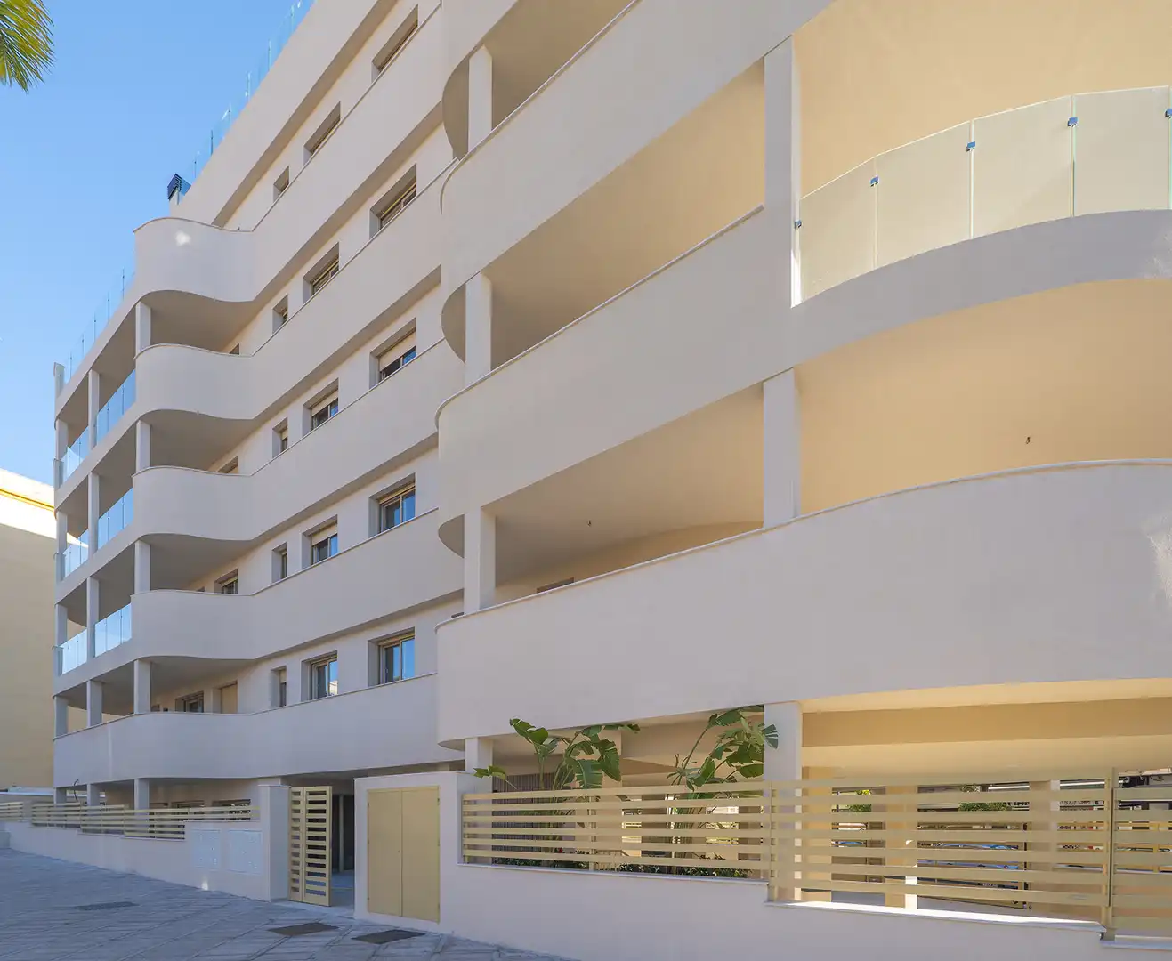 Vista exterior de Ático en venta en Torremolinos con Aire acondicionado, Calefacción y Terraza