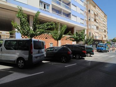 Locale commerciale in vendita a Campello Playa