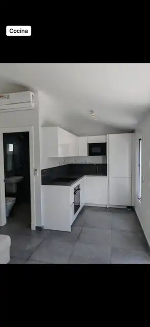 Cocina de Casa o chalet de alquiler en Estepona con Aire acondicionado, Jardín privado y Terraza