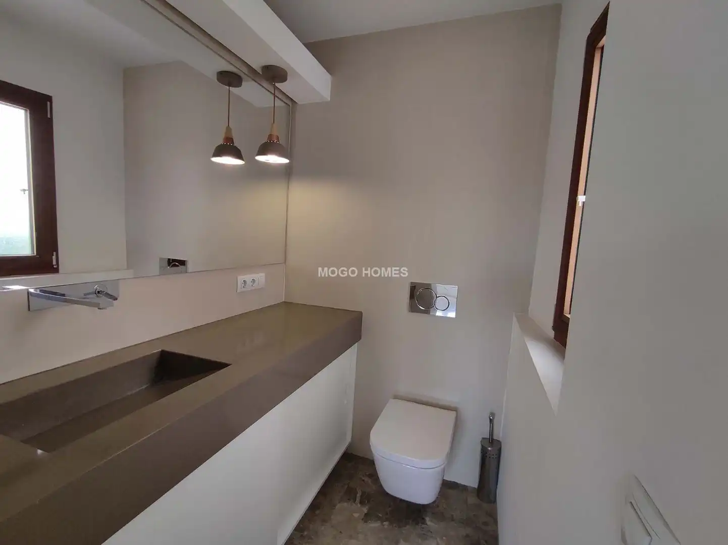 Baño de Piso de alquiler en Centre