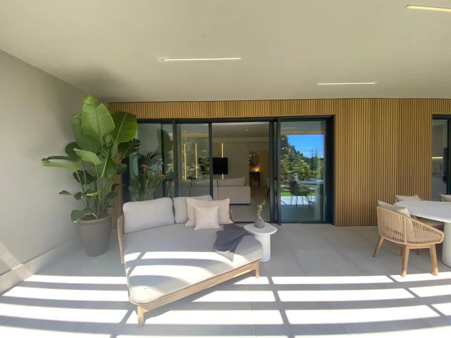Terrassa de Casa o xalet en venda en Mijas amb Aire condicionat, Calefacció i Jardí privat