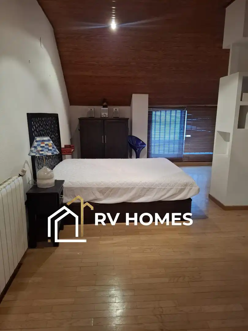 Habitación de Ático de alquiler en Cáceres con Aire acondicionado, Calefacción y Terraza