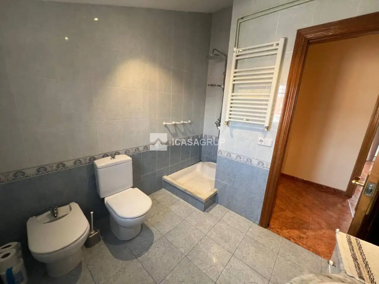 Bathroom of Attic for sale in Rubí  with Air Conditioner, Heating and Private garden