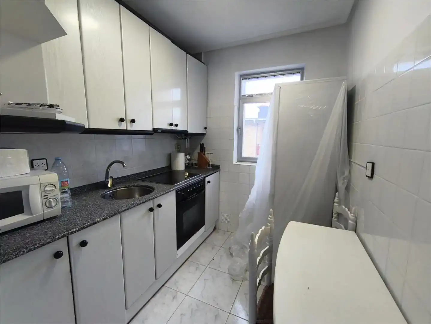Cuina de Àtic en venda en Laredo amb Parquet i Moblat
