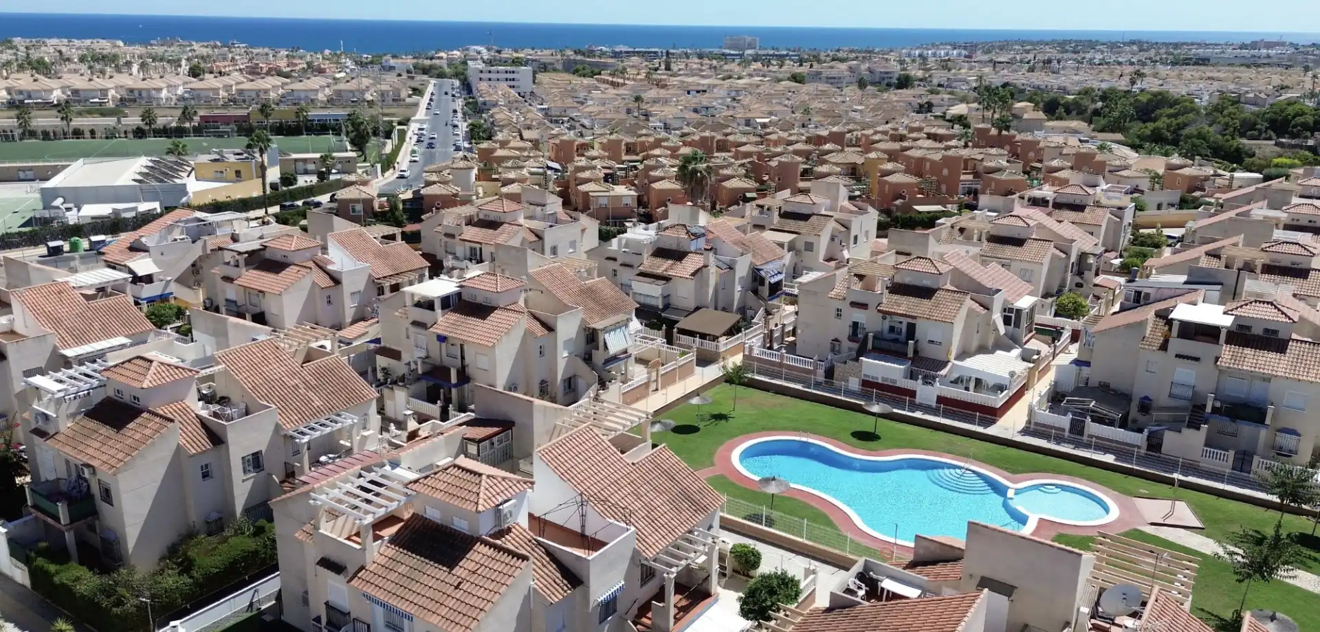 Pis amb terrassa en venda a Orihuela Costa