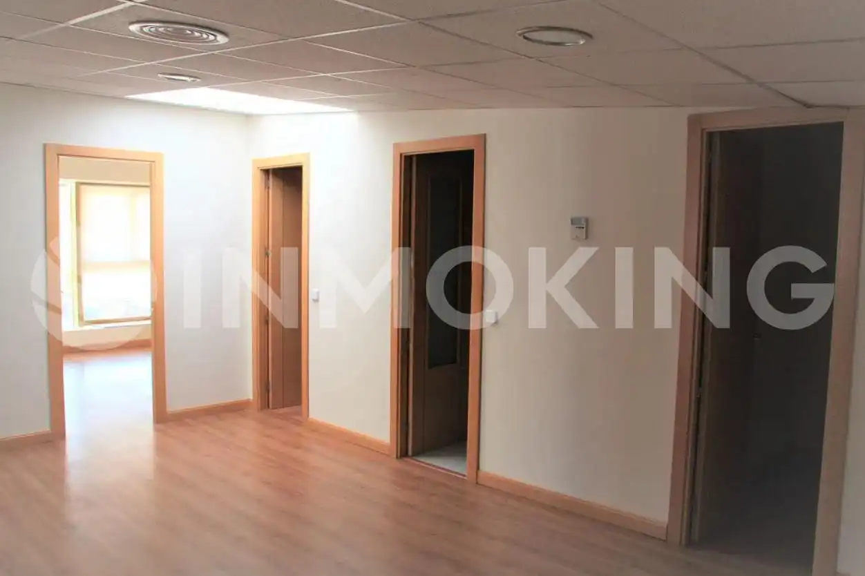 Nave industrial de alquiler en Collado Villalba con Calefacción