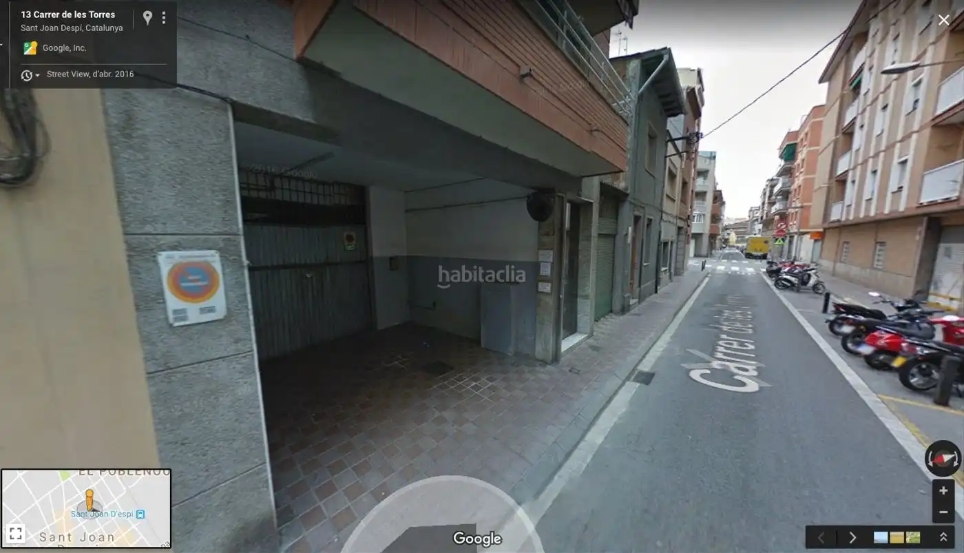 Moto en alquiler en Carrer de les Torres 42