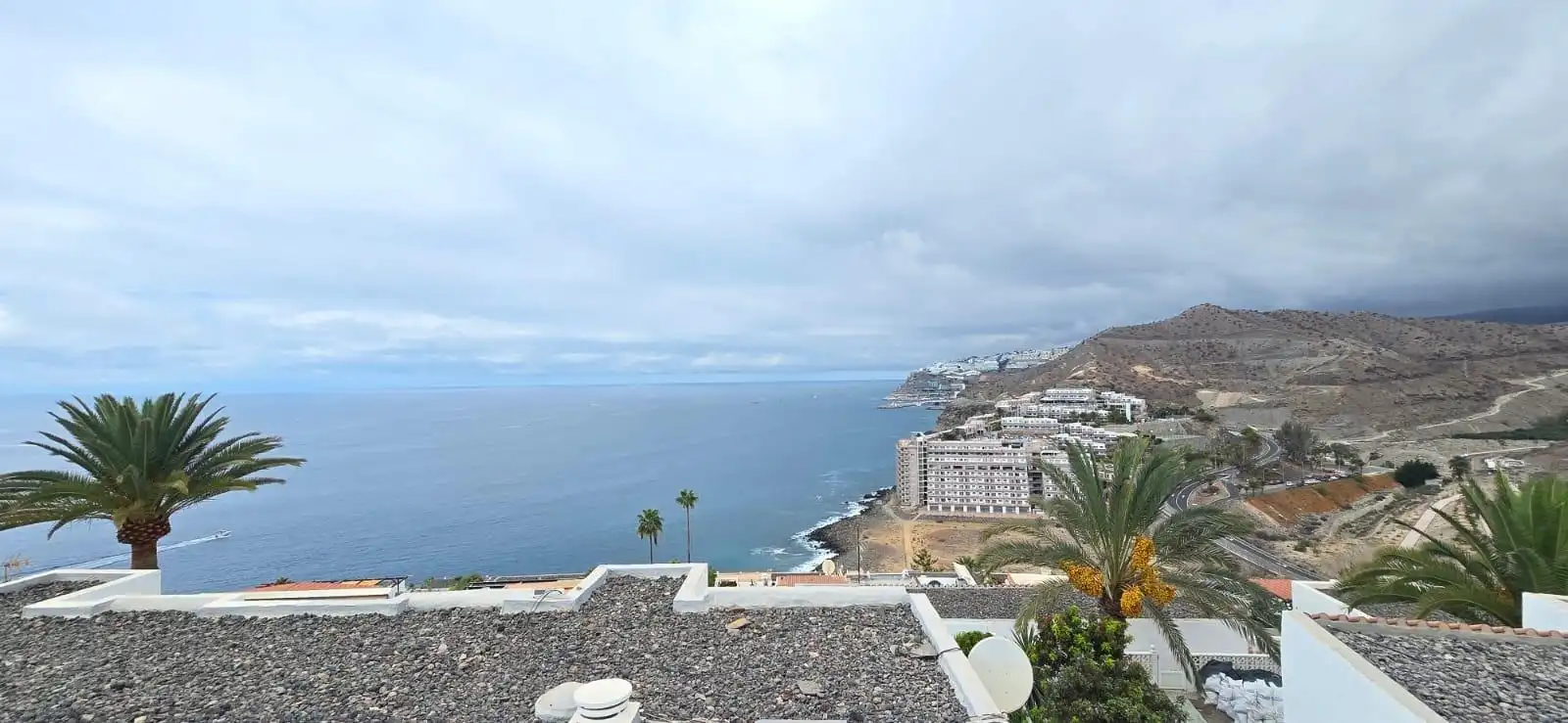 Exterior view of Apartments for rent in Mogán  with Terrace, Furnished and Balcony