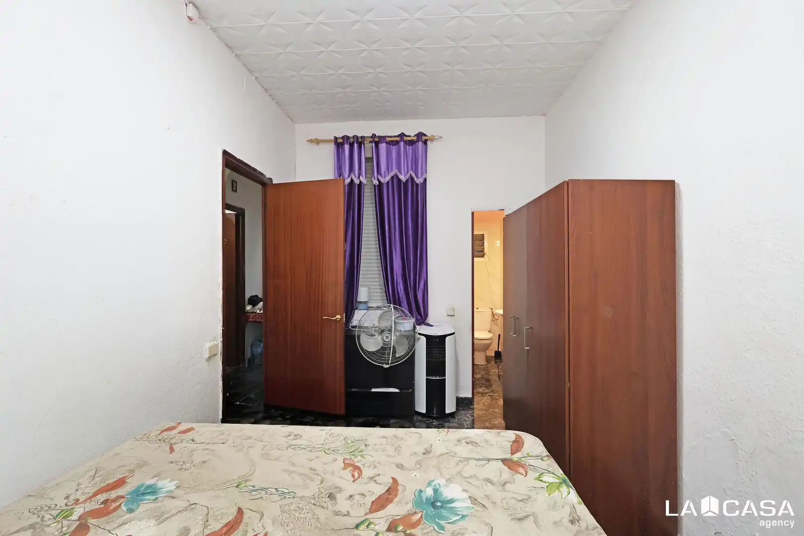 Habitación de Piso en venta en Barcelona con Balcón