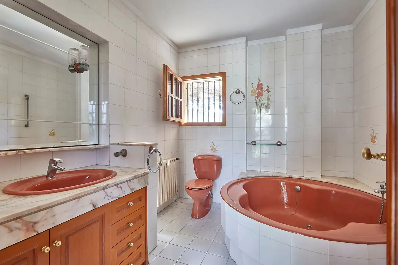 Baño de Casa o chalet en venta en Sant Fost de Campsentelles con Calefacción, Jardín privado y Terraza