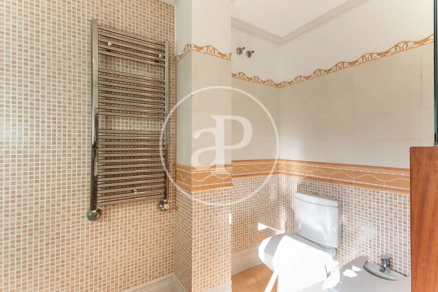 Casa adosada en venta en La Cañada