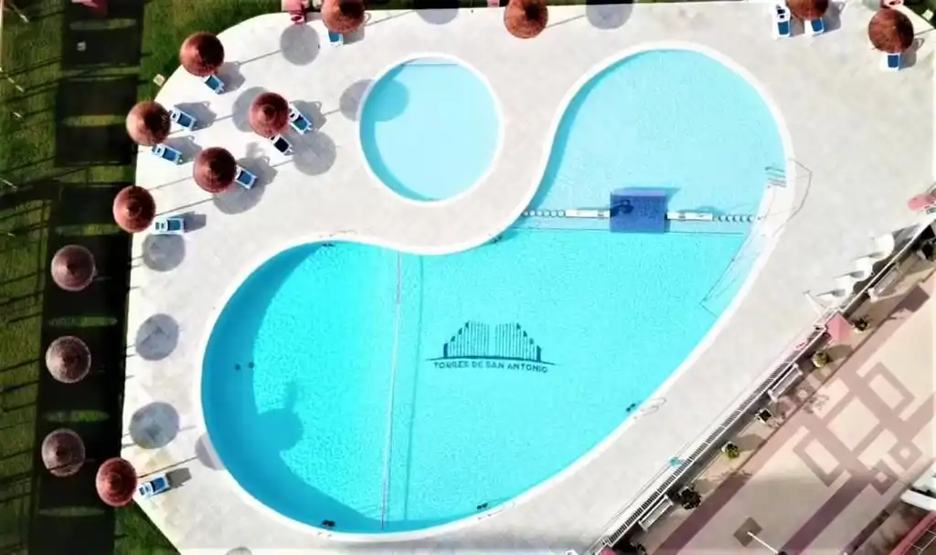 Piscina de Apartamento de alquiler en Cullera con Terraza, Amueblado y Horno