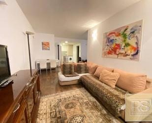 Living room of Single-family semi-detached to rent in  Barcelona Capital  with Air Conditioner, Heating and Parquet flooring