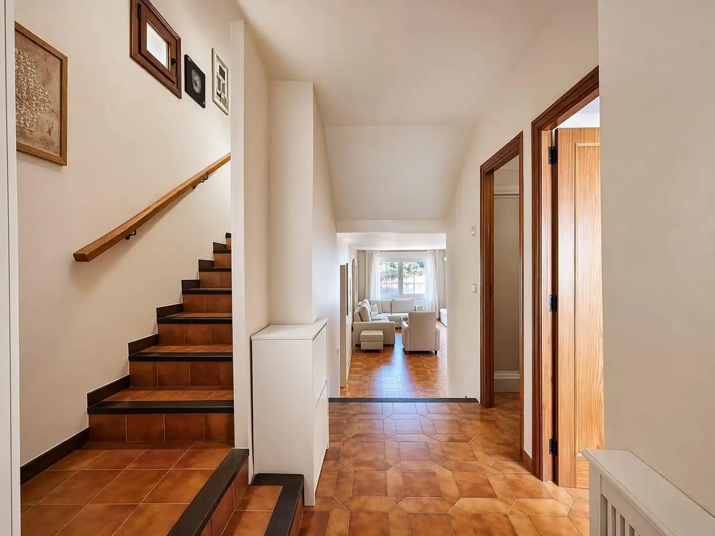 Chalet con piscina en venta en Carrer Rei Ferran II, imagen 2