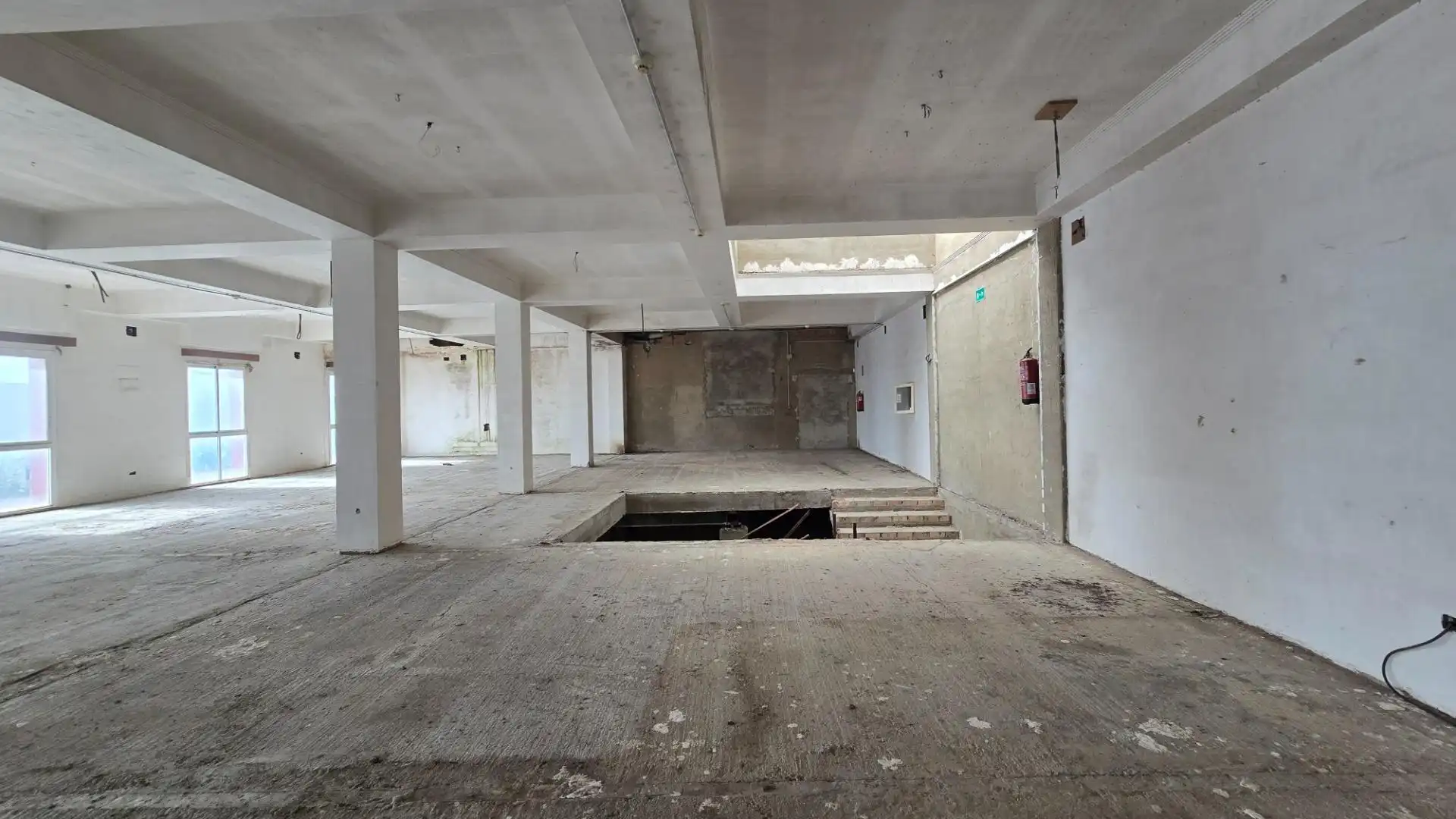 Gebäude zum Verkauf in Pilas