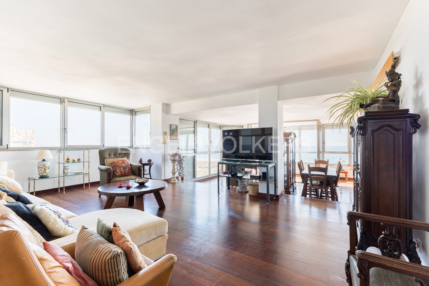 Living room of Apartment for sale in  Valencia Capital  with Air Conditioner, Heating and Private garden