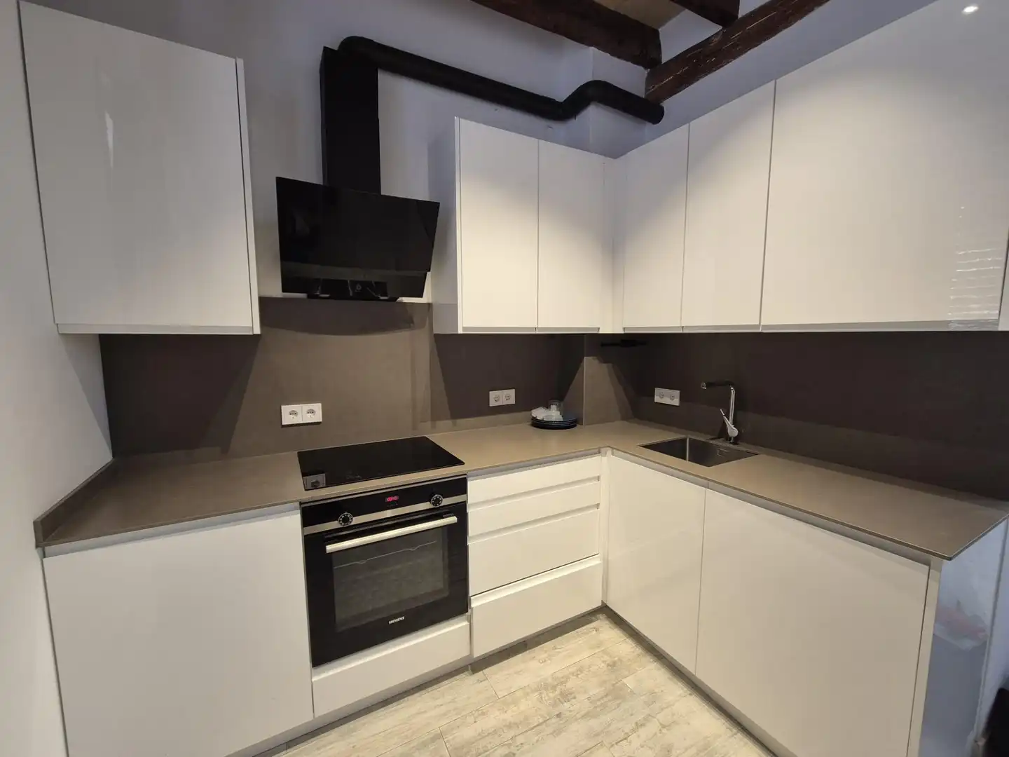 Kitchen of Attic for rent in  Palma de Mallorca  with Air Conditioner, Heating and Terrace