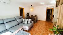 Living room of Flat for sale in Terrassa  with Air Conditioner, Heating and Terrace