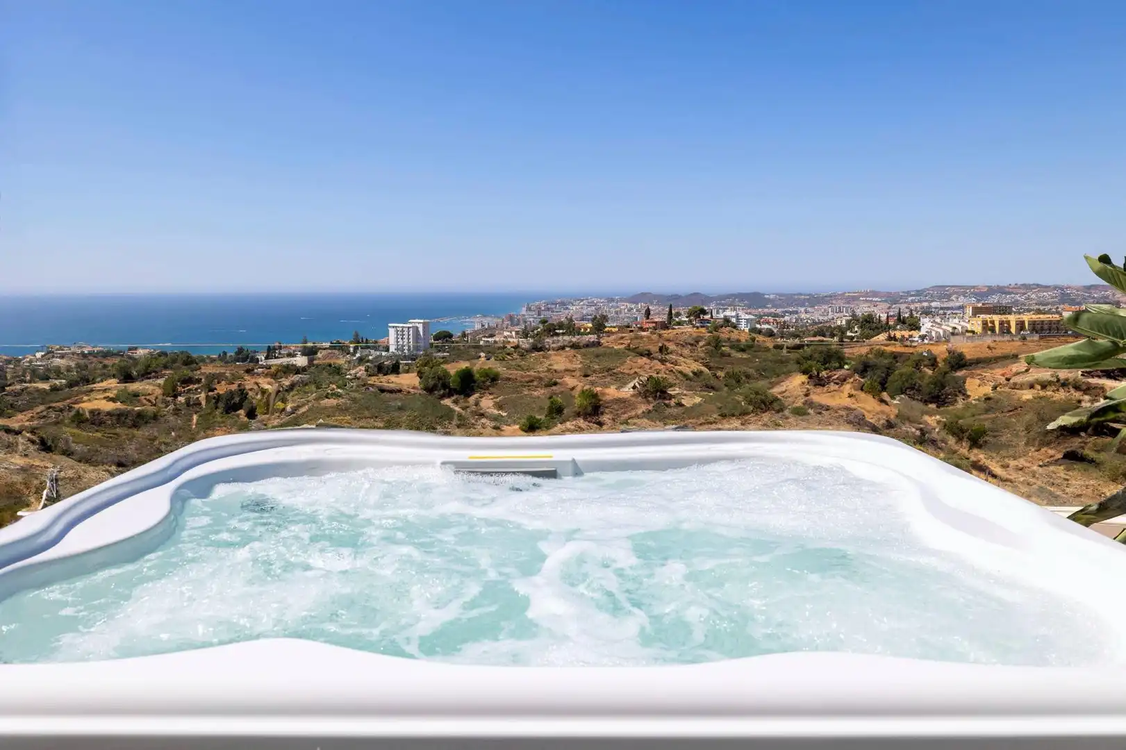 Apartment with pool for sale in El Higuerón, imagen 3