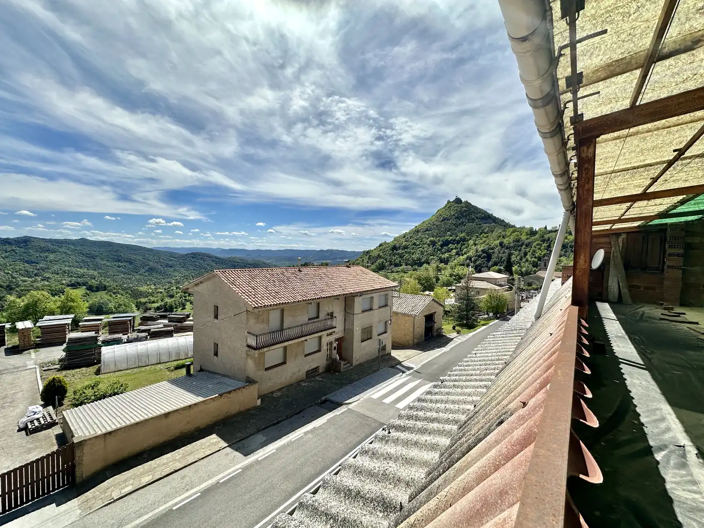 Exterior view of Commercial properties for sale in Santa Maria de Besora  with Heating and Terrace