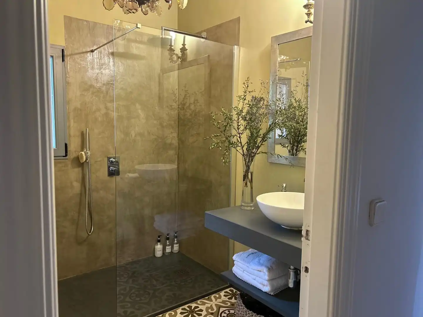 Baño de Casa o chalet en venta en Torrelodones con Calefacción, Terraza y Piscina