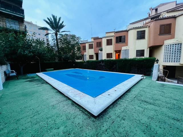 Casa adosada en Venta en Almenara en Heliópolis