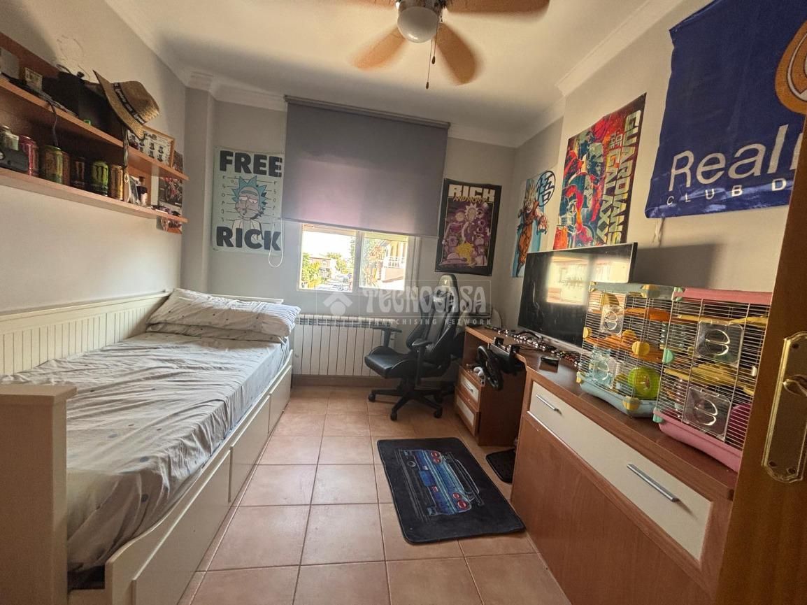 Bedroom of Single-family semi-detached for sale in Vegas del Genil