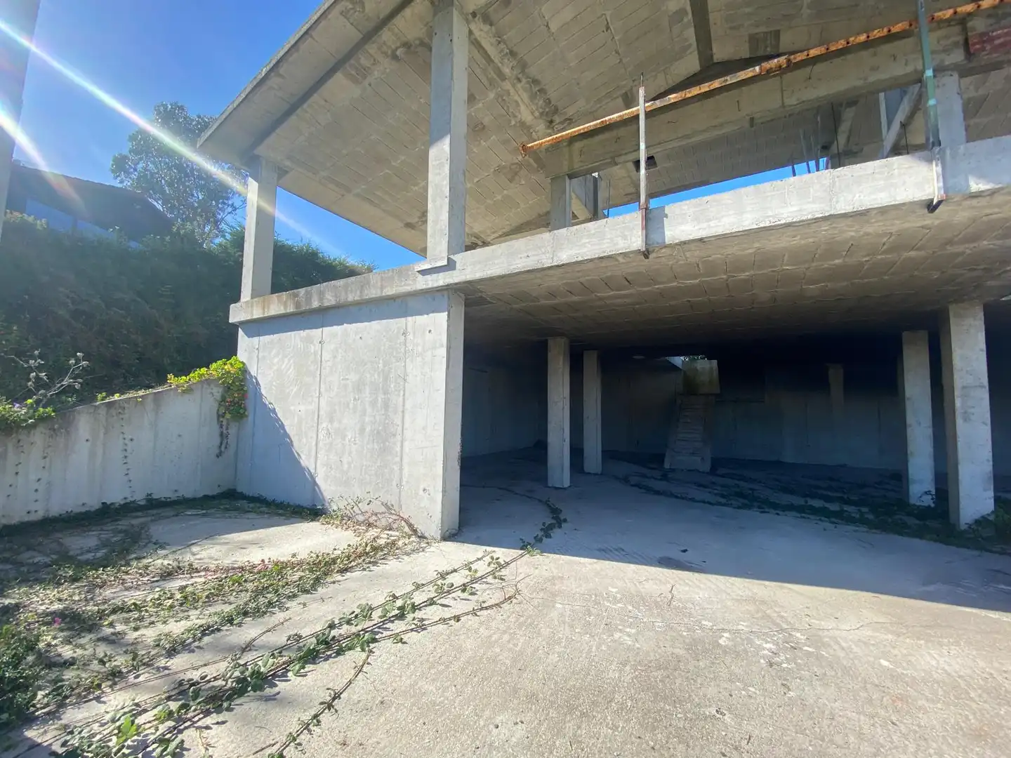 Vista exterior de Casa o xalet en venda en Arteixo amb Jardí privat i Traster