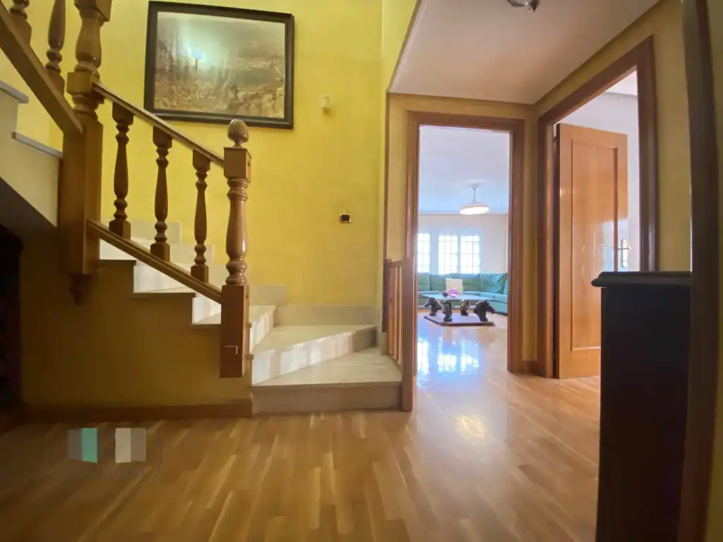 Duplexes for sale in Calle Poeta Verdaguer, Hospital - Plaza del Real