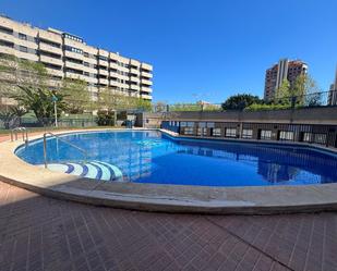 Swimming pool of Flat for sale in  Valencia Capital  with Air Conditioner and Balcony