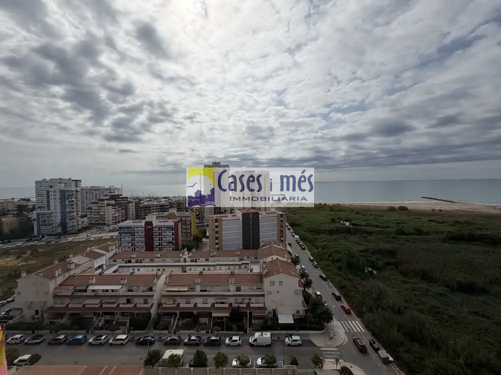 Piso en venta en La Pobla de Farnals con Balcón y Piscina comunitaria
