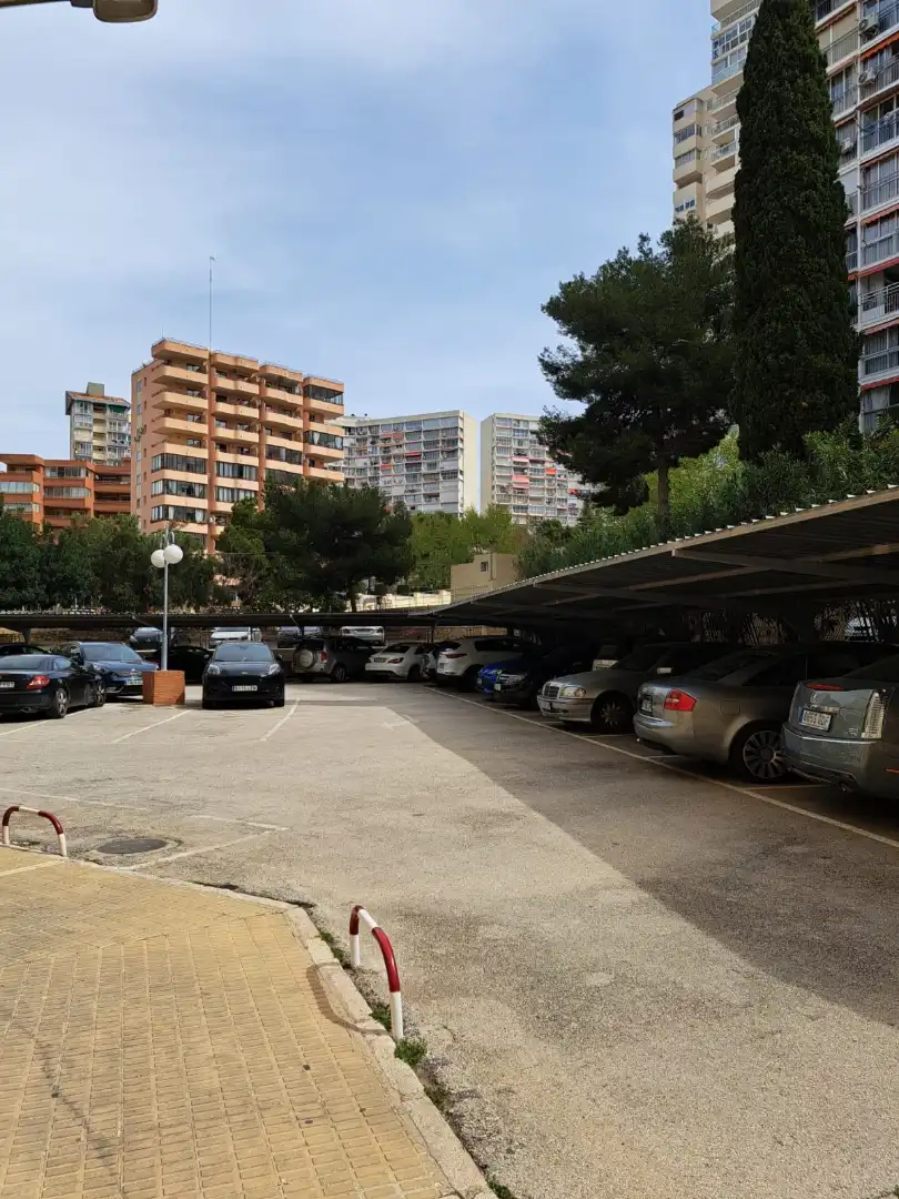 Parking of Apartments for sale in Benidorm  with Air Conditioner, Terrace and Furnished