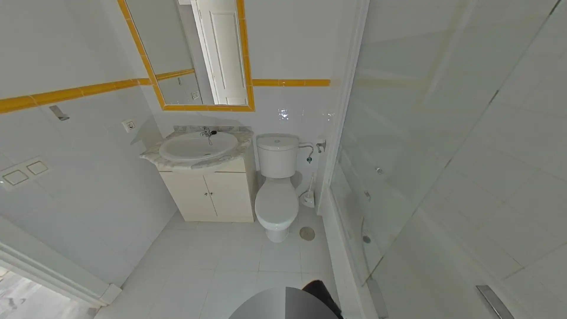 Baño de Piso en venta en Mijas con Trastero y Piscina