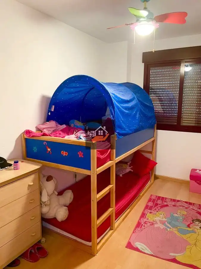 Schlafzimmer von Wohnung zur Miete in Murcia mit Heizung und Balkon