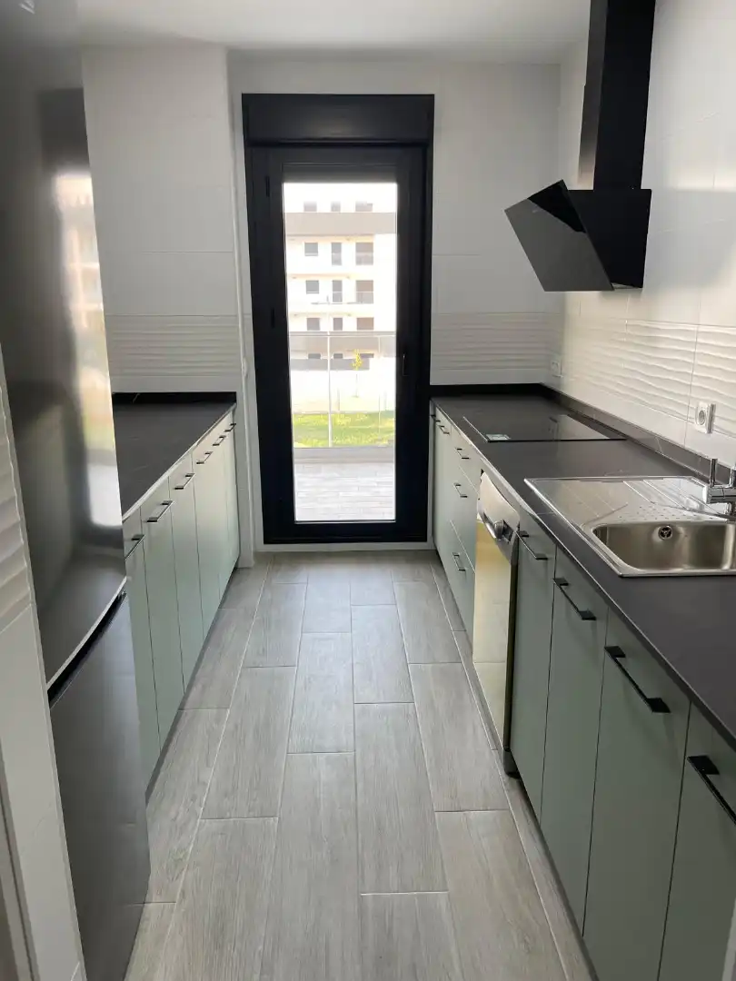 Küche von Wohnung zur Miete in La Rinconada mit Klimaanlage, Heizung und Terrasse