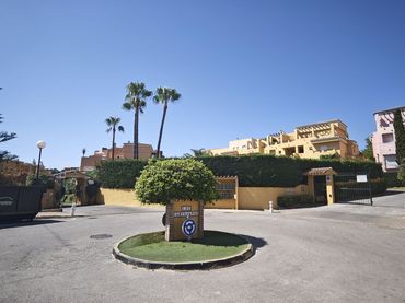 Apartament amb piscina en venda a San Pedro de Alcántara