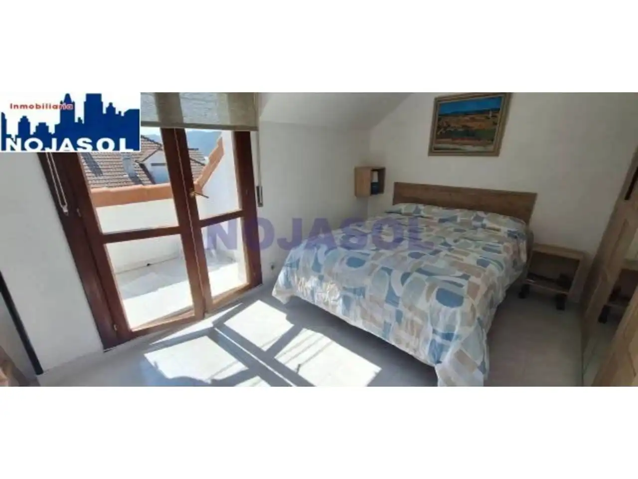 Schlafzimmer von Dachboden zur Miete in Noja mit Heizung, Terrasse und Möbliert