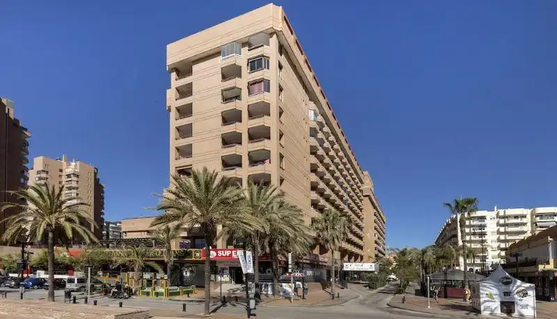 Vista exterior de Apartamento en venta en Fuengirola con Aire acondicionado, Calefacción y Terraza