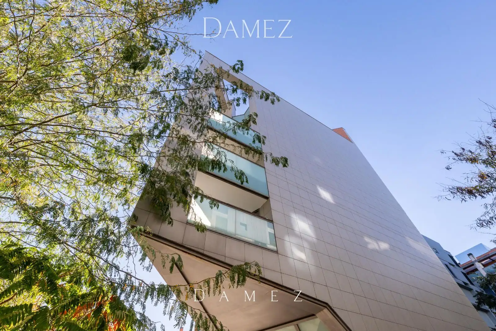 Vista exterior de Piso en venta en Madrid con Aire acondicionado, Calefacción y Terraza