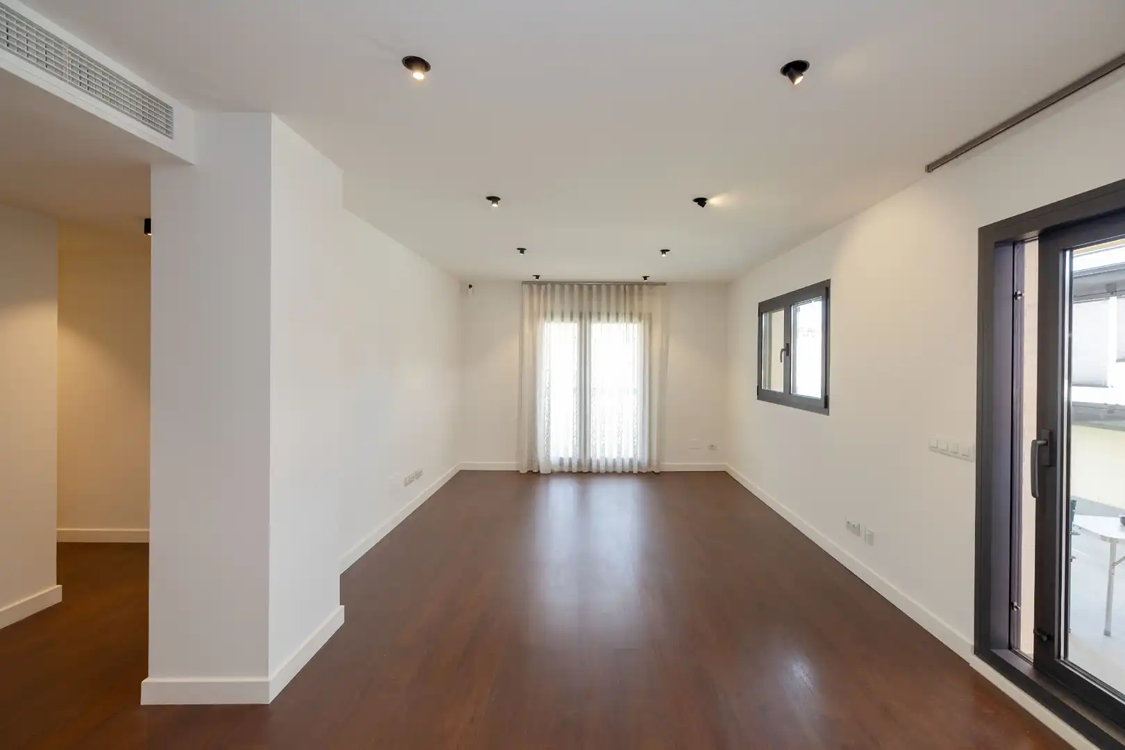 Sala de estar de Ático en venta en Málaga con Aire acondicionado, Calefacción y Terraza