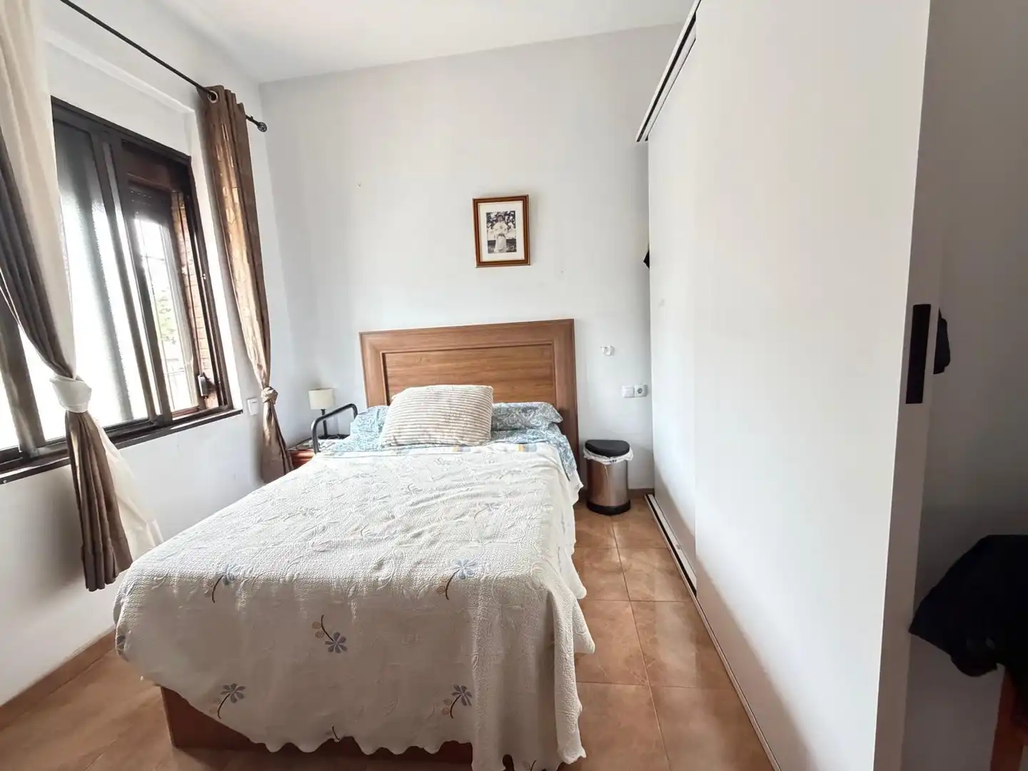 Dormitori de Pis en venda en Antequera amb Aire condicionat, Calefacció i Moblat