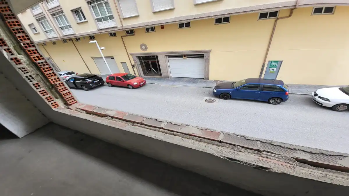 Parkplatz von Wohnung zum Verkauf in Viveiro