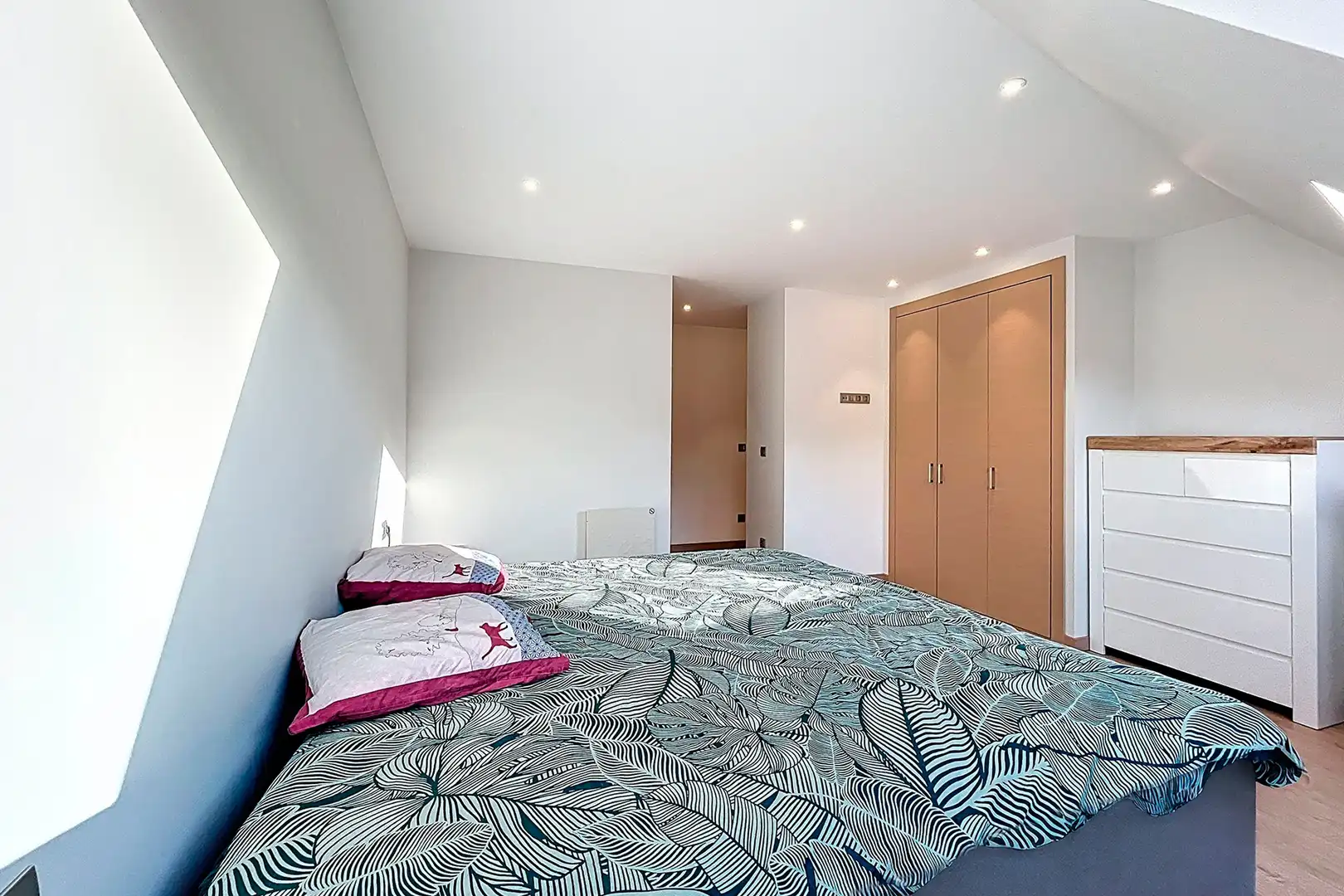 Dormitori de Apartament en venda en Escaldes – Engordany amb Aire condicionat, Terrassa i Traster