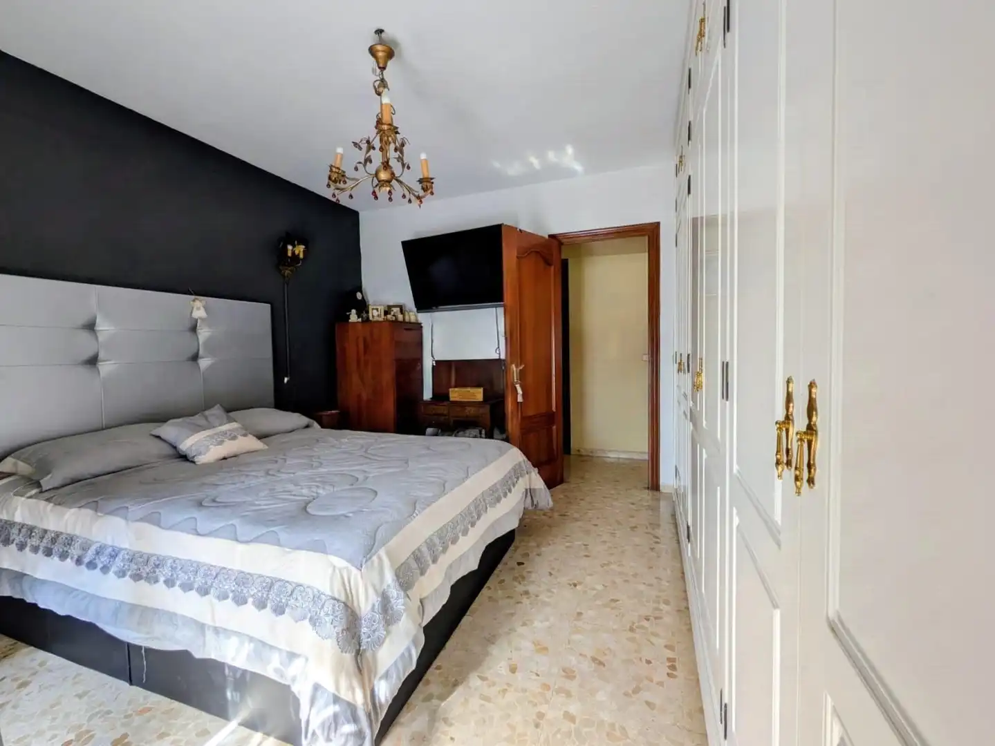 Schlafzimmer von Wohnung zum Verkauf in Algeciras