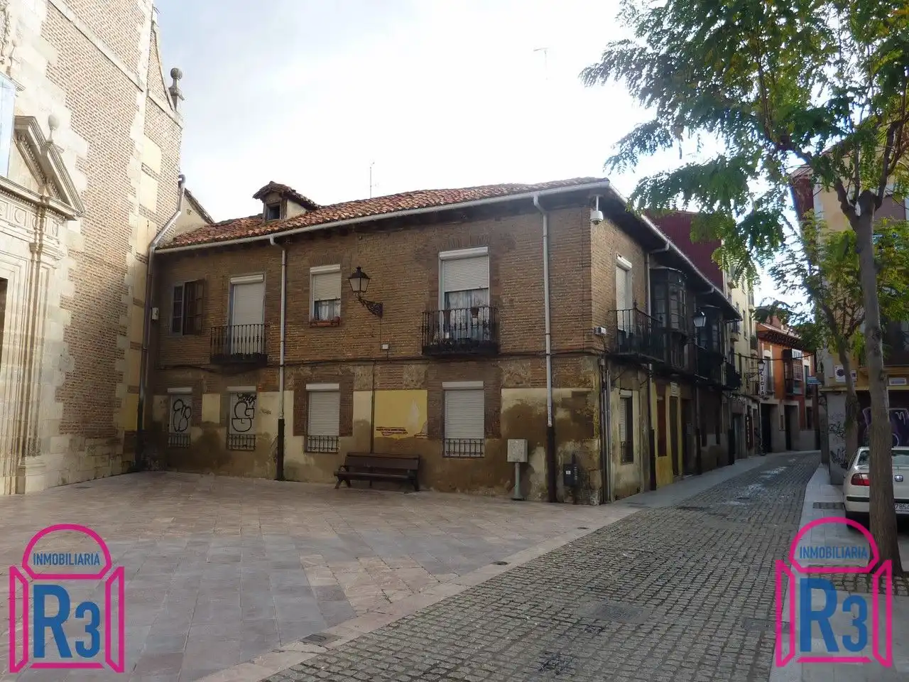 Immobles singulars en venda a Serranos