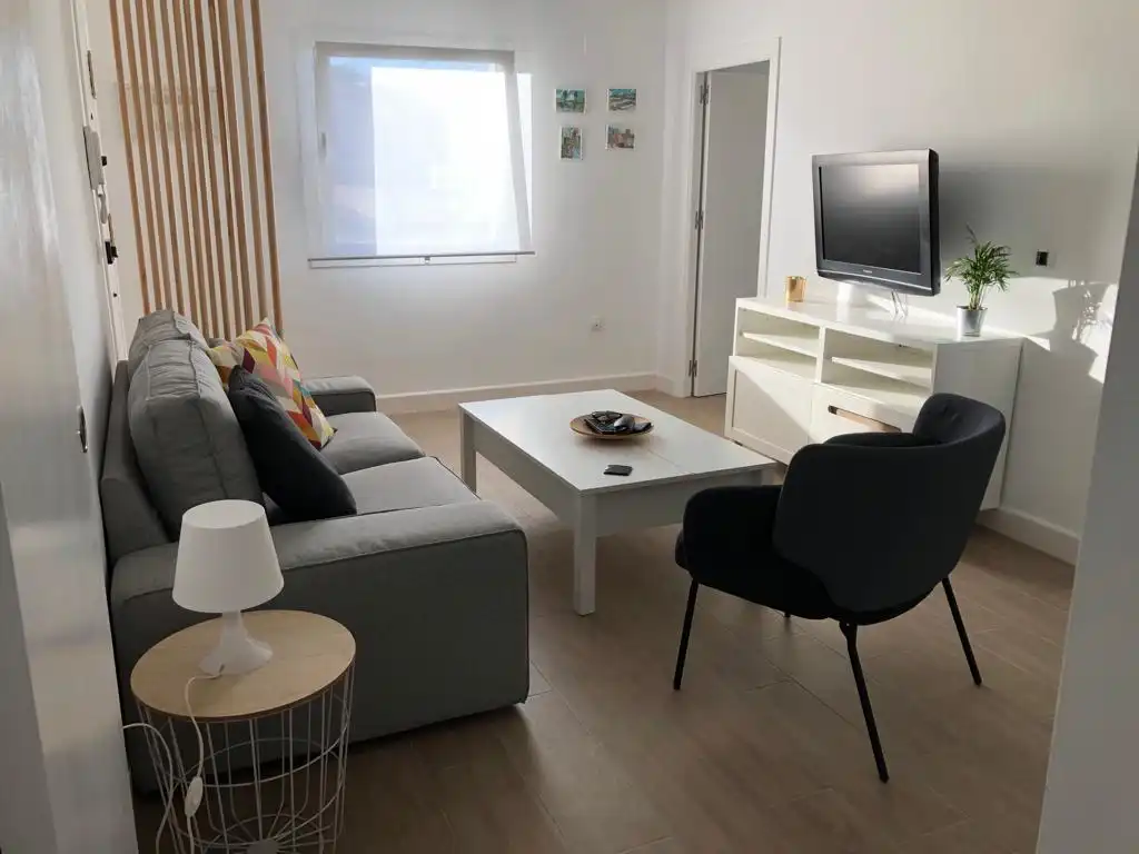Wohnung zur Miete in Calle Barrameda, 94, El Pino - Bajo de Guía