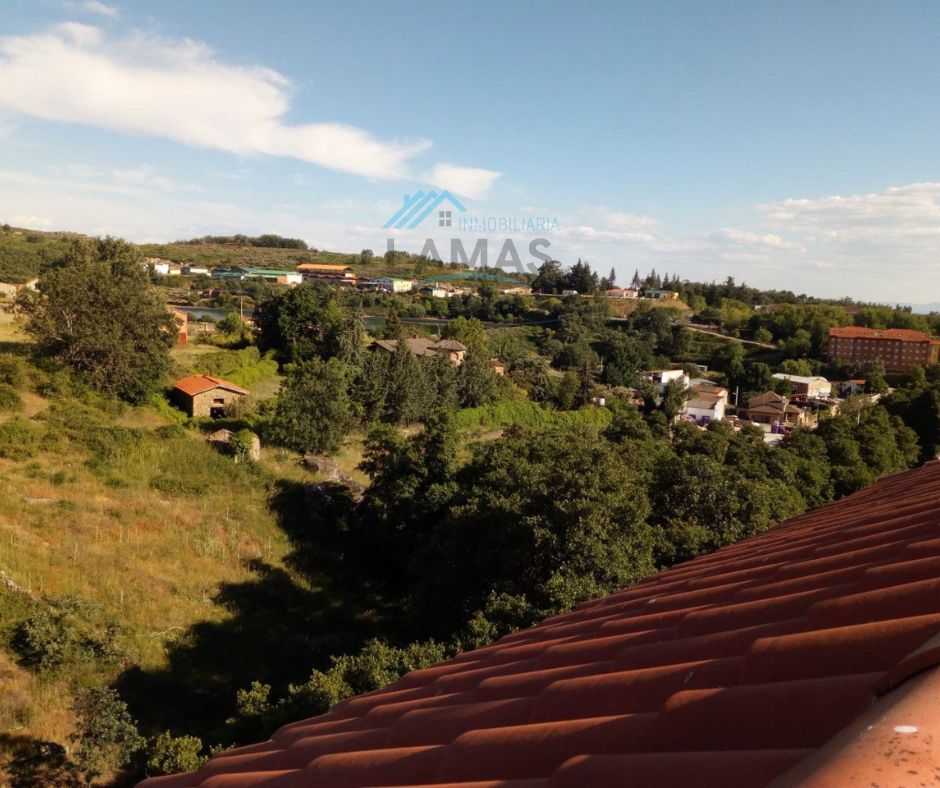 Attic for sale in Jarandilla de la Vera  with Air Conditioner, Terrace and Furnished