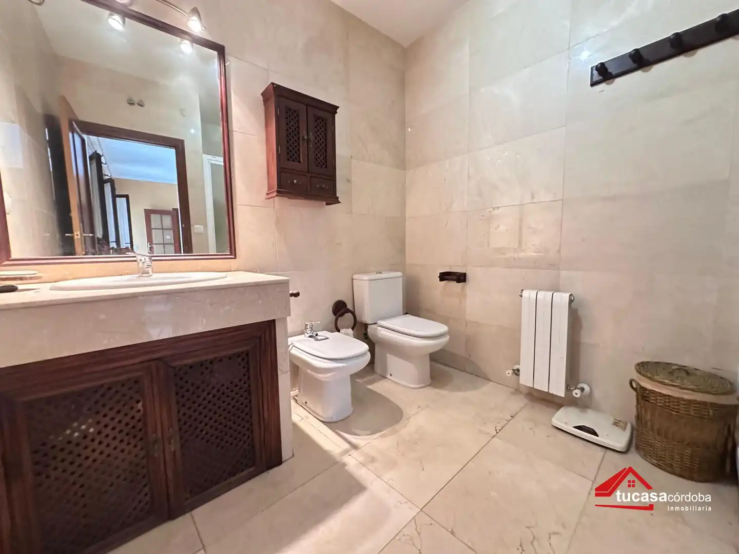 Baño de Planta baja en venta en Córdoba con Parquet y Terraza