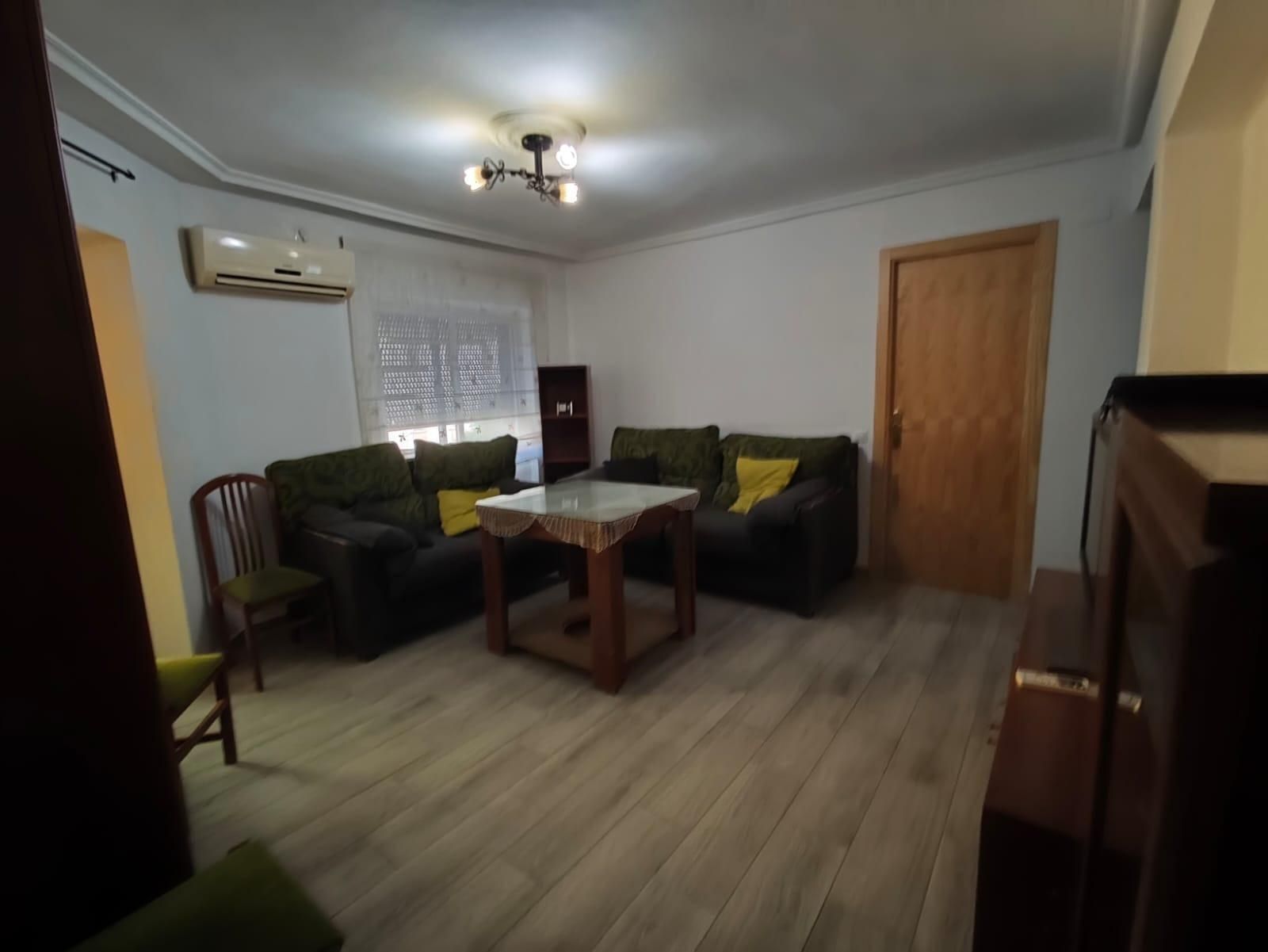 Sala d'estar de Pis en venda en Cáceres Capital